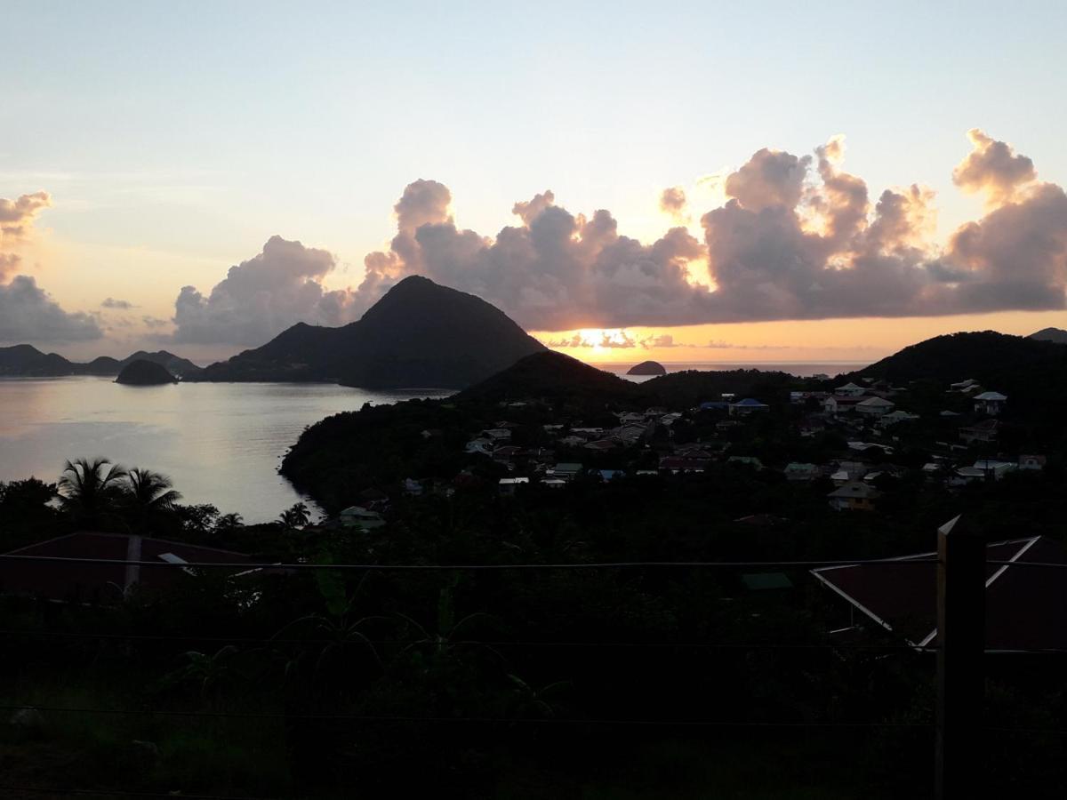 Ti Kaz Anoli Vue Epoustouflante Sur La Baie Villa Terre-de-Bas Kültér fotó